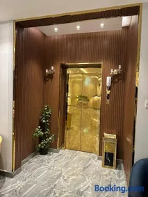 شقق شعاع السوداء - Image 1