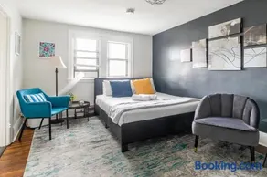Modern Apartment with Kitchen on James St - Image 4