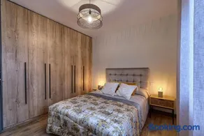 Vivienda Turística de Diseño Elegante - Image 1