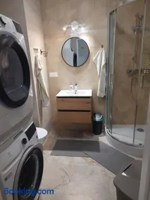 Baza Ślęża , Nowoczesny Apartament w sercu Sobótki - Image 1
