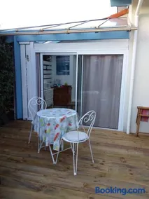 Tiny House et chambre chez l habitant - Image 1