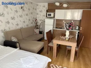 Apart Sweet Homes 5 - Apartments for guests - Image 1