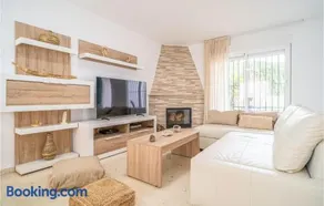 Lovely Home In Vélez-Málaga With Swimming Pool - Image 1