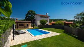 Villa Casa Bastiani with pool and grill in Buje - Image 1