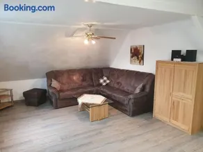 Apartment Komfortable Ferienwohnung in Werdum by Interhome - Image 3