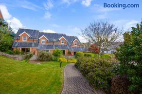 2 Bed in Fowey oc-p00857 - Image 2