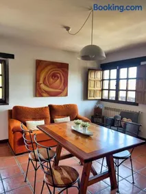 Apartamentos Las Casucas de Gema - Image 3