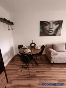 Piotrków Trybunalski Modern Apartment by BookingHost - Image 2