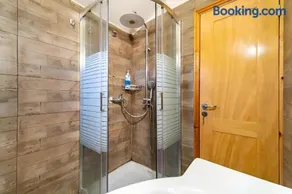 Maxim Wooden Holiday - Cozy Stay with Private Pool - Image 2