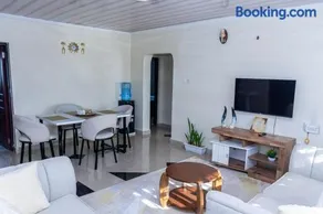 Shanvin Homes - 2 bedroom Apartment near Rupa Mall, Noble Hotel,Poa PLace & Key Hospitals - Image 4