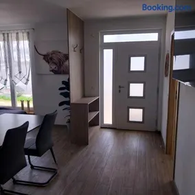 Souterrainwohnung - Image 4