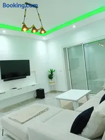 Luxurious apartment Lina - Image 1