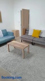 Bristol Gem Cozy 1-Bedroom Flat with Kitchen & Free WiFi - Image 2