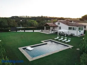 Villa Fara - Luxury Estate - Image 1