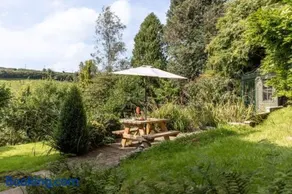Dog friendly rural retreat with countryside views - Image 3