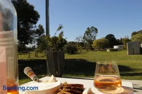 Shilton - Private Farm Stay - Image 3