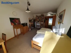 Gemütliches, einfaches Gästezimmer - Image 3