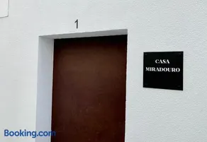 Casa Miradouro Apartments - Image 5