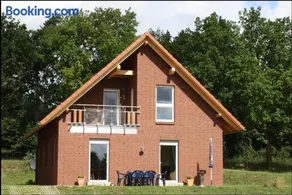 Großzügiges Ferienhaus am Krakower See inkl Boot und Badesteg - Image 1