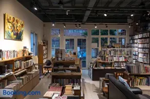 REST Book & Bed - Image 4
