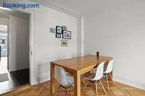 Central Bright & Cozy Apartments - Image 3