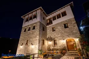 The Stone Sky Hotel - Image 4