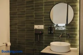 PALOMA SUITES - Image 3
