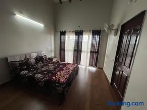 Entire Villa @ Panhala - Image 4
