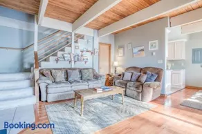 38445 Reed - Meredith Lodging - Image 3