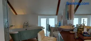 Beatrix Barn - Image 2