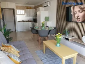 Sunny Corner, delux apartment vista mar and pool - Image 3