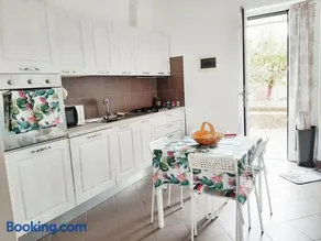 Green House - Image 1
