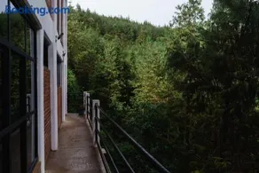 Find Your Perfect Mountain Retreat at House Earth - Image 2