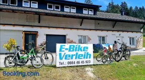 Greenheart Aussee - Image 1