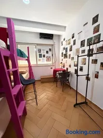 Maison D'artiste Boutique Hostel - Image 1
