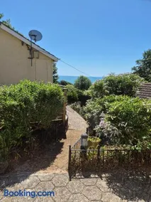 Westcliffe chalets Sea view - Image 2