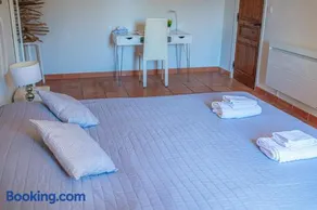 Pegau bedrooms, 3 chambres au centre de Châteauneuf-du-Pape - Image 3