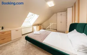 2 Bedrooms, Parking, Balcony with a View Apartment - Image 4