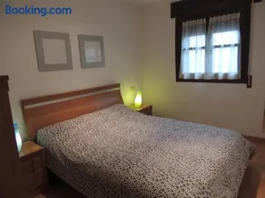Apartamento céntrico con WIFI en Biescas - Image 4