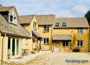 Charlbury country retreat - sleeps 10 - Image 2