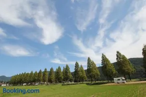Star Forest Makino Glamping Villa - Image 4