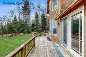 Garfield's Grand View - Image 2