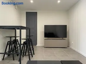 Appartement tout confort à Auriol - Image 3
