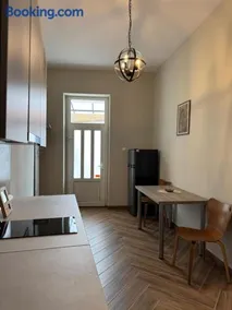 Lenart Guesthouse - Image 1