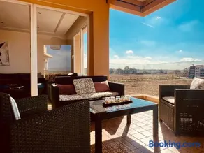 Ocean Gem - Exclusive 2BR, Balcony Pool, Beach, Surf & Views - Image 4