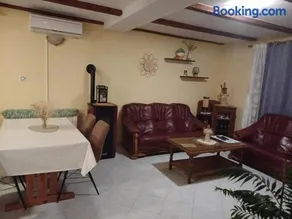 Apartments Petra - Image 4