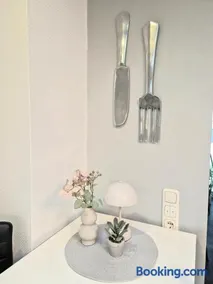 3-Zimmer-Wohnung mit Balkon - Image 4
