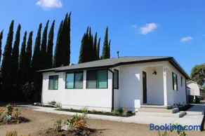 Newly Renovated La Habra 3bed 2 Bath - Image 4