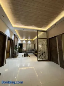 Jhigu - Image 2