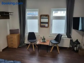 Einzelwohnung im EG mit Terrasse und AC - Image 3